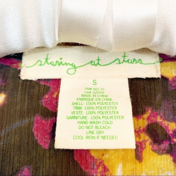 Urban Outfitters Staring At Stars Sheer Floral Top - Picture 4 of 4
